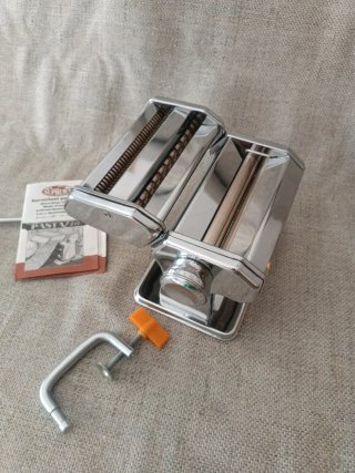 Macchina per pasta fresca Suprema inox