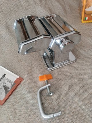 Macchina per pasta fresca Suprema inox