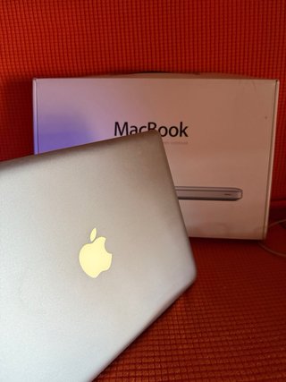 MacBook