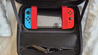 Nintendo Switch + Funda + 4 Juegos