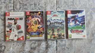 Nintendo Switch + Funda + 4 Juegos