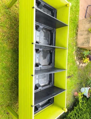 Huerto urbano modular verde