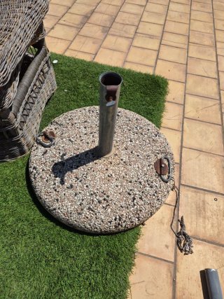 Base para sombrilla de hormigón