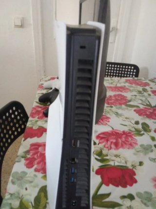 PS5 semi nueva  2 mandos sin averias TV LG 35 pg