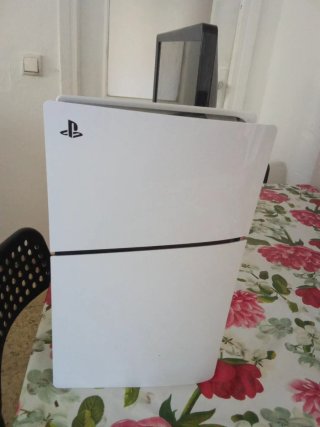 PS5 semi nueva  2 mandos sin averias TV LG 35 pg