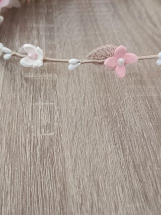 Tocado Flores Comunión Blanco y Rosa