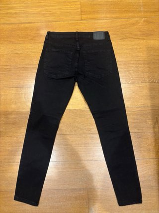 Pantalones vaqueros negros