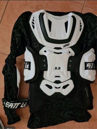 Peto Leatt 5.5 Talla S/M