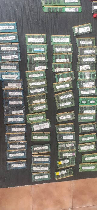 Lote +100 memoria RAM DDR1  DDR2  DDR3 Sin testear