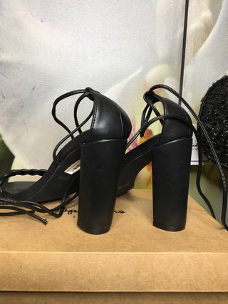 Sandalias Givana Tacón Ancho Negro Talla 39