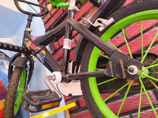 Bicicleta infantil 14 negro/verde