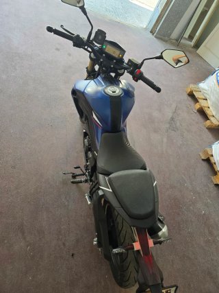 Keeway RKF 125 Naked Azul mate