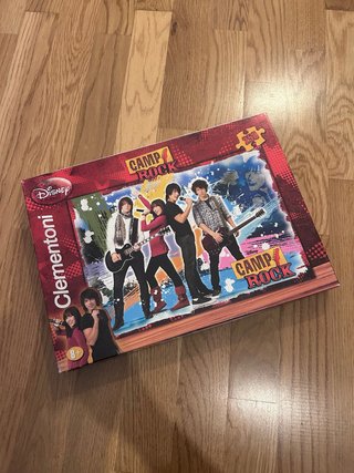 Puzzle Camp Rock Disney Clementoni 250 piezas