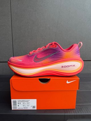 Nike Vomero Plus SE Sunset