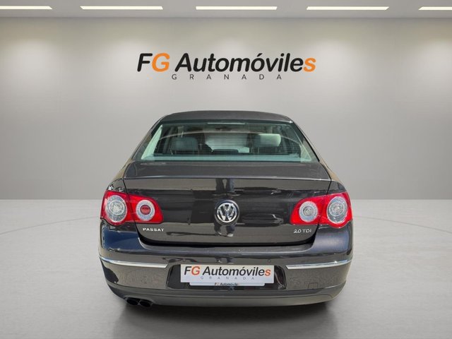 Volkswagen Passat 2.0 TDI 140 Highline BlueMotion Tech
