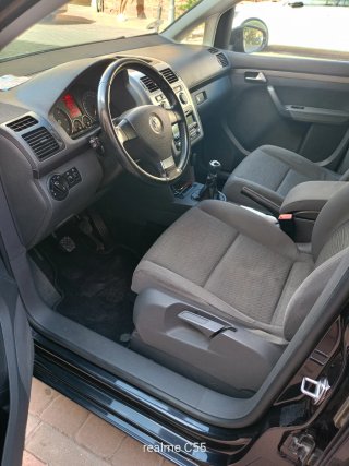 Volkswagen Touran 2010