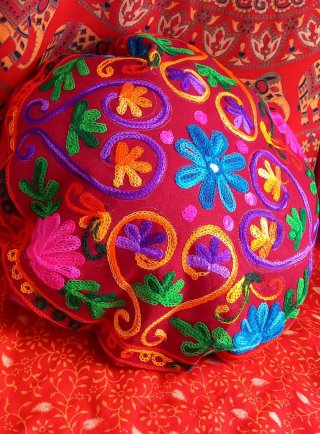 Lote 5 Fundas Cojín Zafú Bordadas India