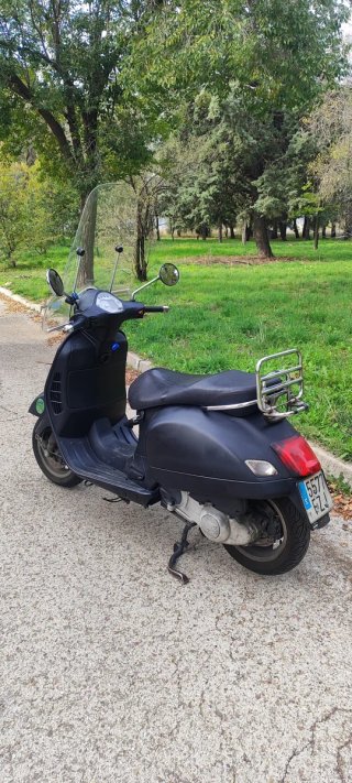 Vespa GTS 250 ie Negra