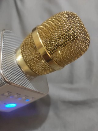 Micrófono Karaoke Dorado y Blanco