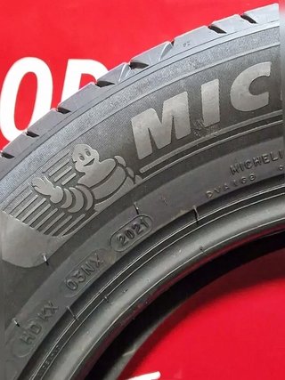 [R. 1917] - 215 60 17 96H MICHELIN NEUMÁTICOS