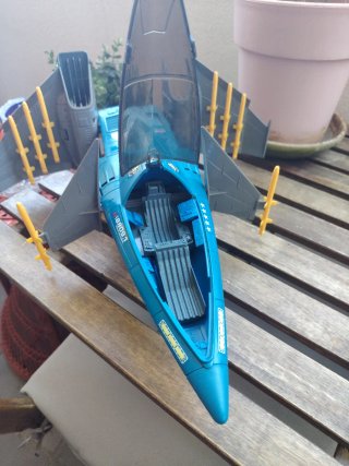 Nave G.I. Joe 1983. + Muñeco y paracaídas.