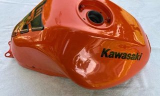 Carenados y deposito Kawasaki ER 6 N
