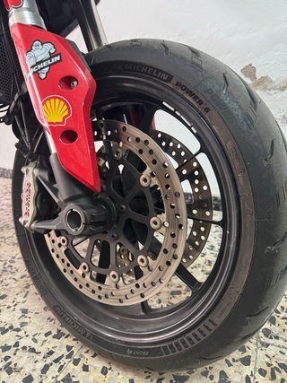 Ducati Hypermotard 821 2014