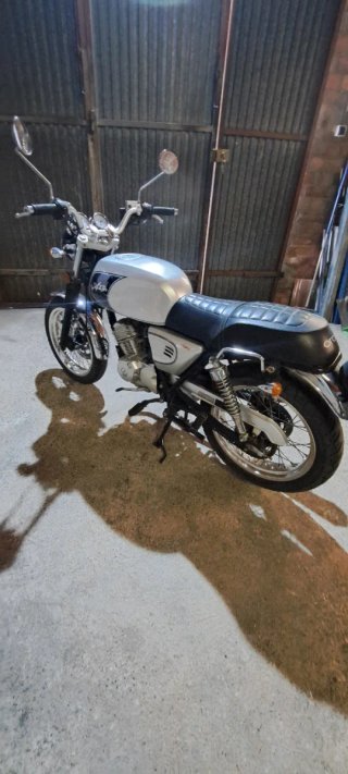 Orcal Astor 125cc Moto Naked Plata