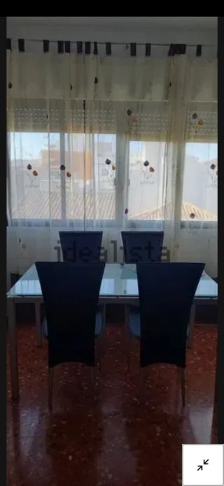 Particular vende piso con ascensor en Ubeda
