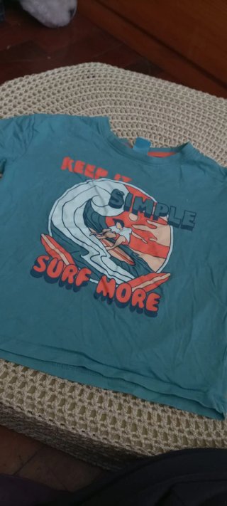 Lote 4 camisetas niño 4 años