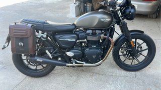 Triumph Street Twin 900cc Negra/Marrón