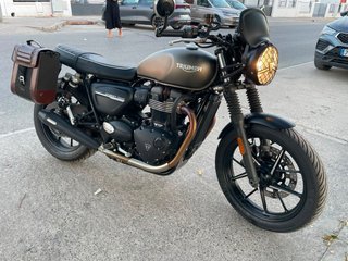 Triumph Street Twin 900cc Negra/Marrón