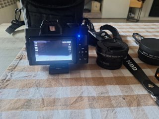 Cámara NBD 4K Ultra HD + 2 Baterías con su calgado