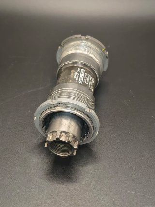 Eje Pedalier Shimano Dura-Ace BB-7700