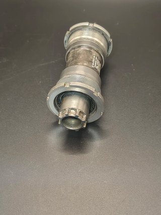 Eje Pedalier Shimano Dura-Ace BB-7700