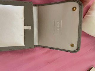Joyero porta pendientes Bvlgari