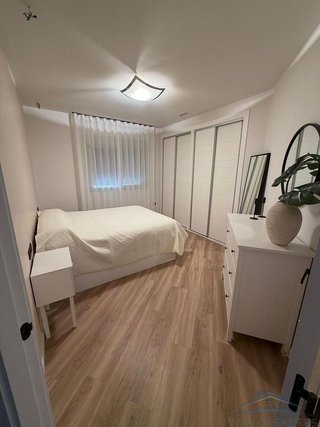 Piso en venta en San Luis en Almería