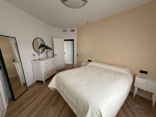 Piso en venta en San Luis en Almería