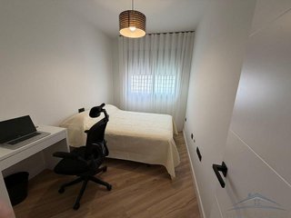 Piso en venta en San Luis en Almería