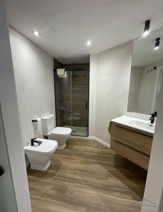 Piso en venta en San Luis en Almería