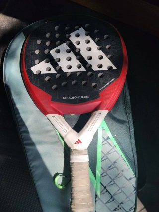 Pala de pádel Adidas Metalbone Team