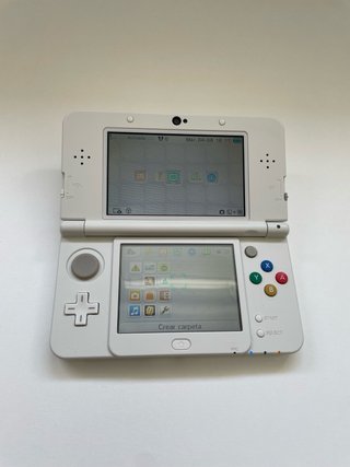 New Nintendo 3DS Blanca Ambassador