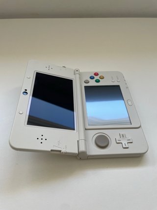 New Nintendo 3DS Blanca Ambassador