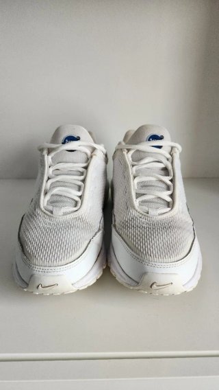 Nike air