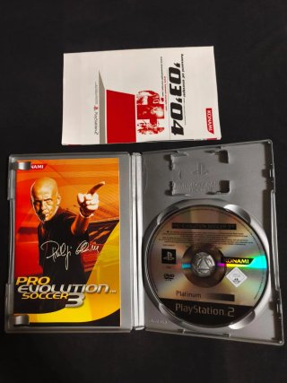 Pro Evolution Soccer 3. PlayStation 2.