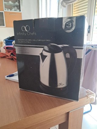 Hervidor Eléctrico Infinity Chefs 1.7L
