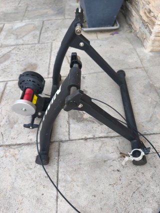 Rodillo B'TWIN In'Ride 100 Mag Bicicleta