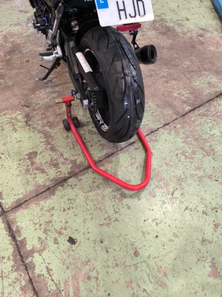 Suzuki GSR 750 Blanca 2012 full extras
