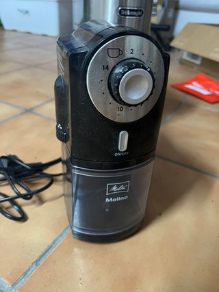 Cafetera DeLonghi Brazo modelo Dedica EC685.M