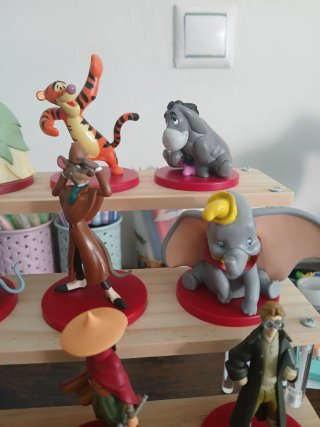 Pack 1. Audiocuentos Disney. 16 Figuras y cuentos